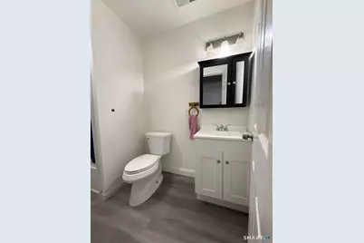 246 Newhall Street, New Haven, CT 06511 - Photo 9