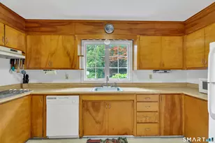 186 Reutemann Rd, North Stonington, CT 06359 - Photo 11