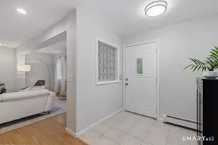 260 Arnold Ln, Orange, CT 06477 - Photo 15