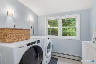 260 Arnold Ln, Orange, CT 06477 - Photo 23
