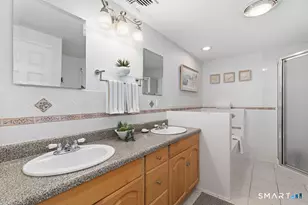 260 Arnold Ln, Orange, CT 06477 - Photo 19