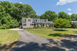 260 Arnold Ln, Orange, CT 06477 - Photo 3