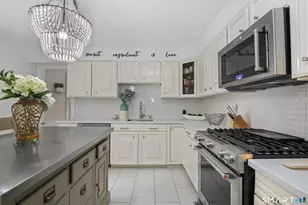 244 Strobel Rd, Trumbull, CT 06611 - Photo 5