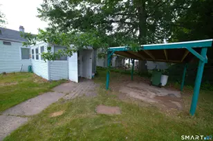 61 Circle Dr, Wallingford, CT 06492 - Photo 3