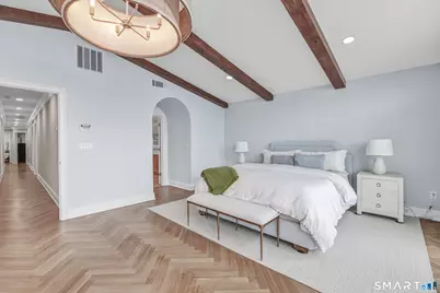 827 East Broadway, Milford, CT 06460 - Photo 25