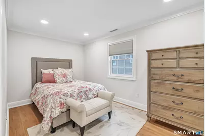 827 East Broadway, Milford, CT 06460 - Photo 29