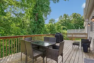 42 Chestnut St, Bethel, CT 06801 - Photo 9