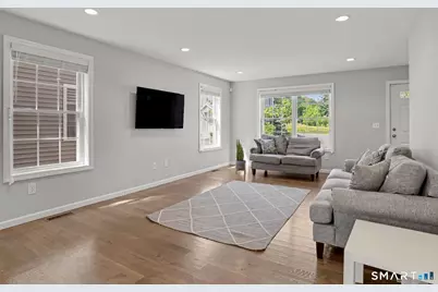 42 Chestnut Street #3, Bethel, CT 06801 - Photo 3