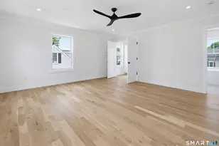 694 Jennings Rd, Fairfield, CT 06824 - Photo 27