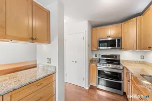 2289 Bedford St, Stamford, CT 06905 - Photo 5