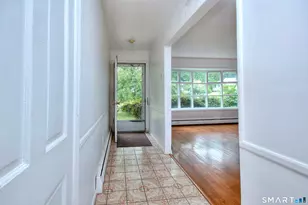 64 Russ Rd, Trumbull, CT 06611 - Photo 3