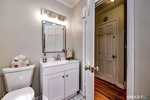 352 Hitching Post Dr, Orange, CT 06477 - Photo 27