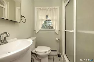 352 Hitching Post Dr, Orange, CT 06477 - Photo 31