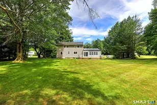 352 Hitching Post Dr, Orange, CT 06477 - Photo 3