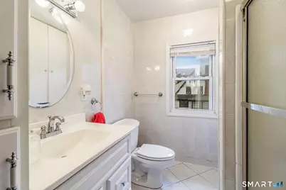 875 Cleveland Avenue, Bridgeport, CT 06604 - Photo 23