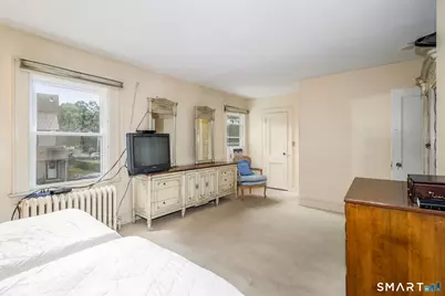875 Cleveland Avenue, Bridgeport, CT 06604 - Photo 17