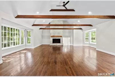 33 Old Stagecoach Road, Redding, CT 06896 - Photo 5
