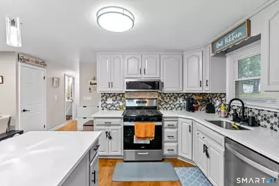 128 Forest Drive, Wethersfield, CT 06109 - Photo 7