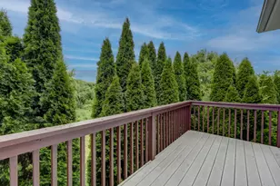 201 Strawberry Ln, South Windsor, CT 06074 - Photo 23