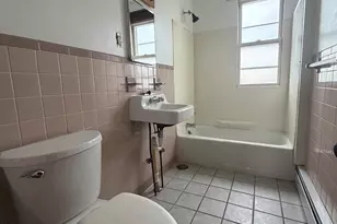 366 Tolland St, East Hartford, CT 06108 - Photo 7