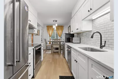 333 Vincellette Street #83, Bridgeport, CT 06606 - Photo 5