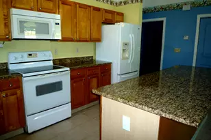 71 Sachem Dr, Plainfield, CT 06374 - Photo 9