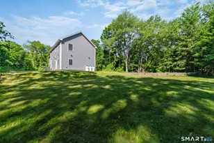 1050 Jarvis St, Cheshire, CT 06410 - Photo 23
