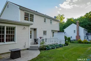 30 Crested Ridge Ct, Stratford, CT 06614 - Photo 31