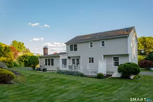 30 Crested Ridge Ct, Stratford, CT 06614 - Photo 33