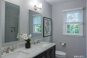30 Crested Ridge Ct, Stratford, CT 06614 - Photo 27