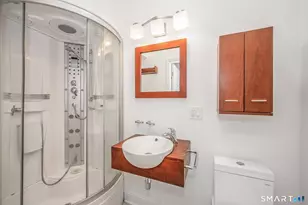 806 Hope St, Stamford, CT 06907 - Photo 25