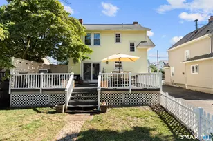 143 Allyndale Dr, Stratford, CT 06614 - Photo 27