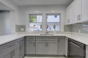 16 Shoreham Rd, New Haven, CT 06512 - Photo 17
