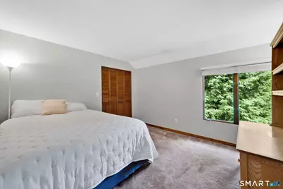 2 Merrywood, Simsbury, CT 06070 - Photo 19