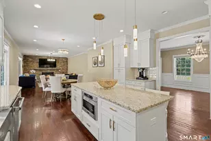 73 Candlewood Rd, Orange, CT 06477 - Photo 13