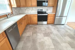 20 Rockmere Rd, Norwalk, CT 06851 - Photo 13