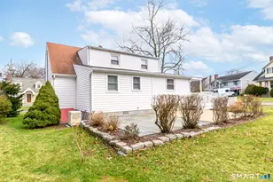20 Rockmere Rd, Norwalk, CT 06851 - Photo 7