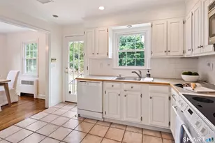 62 Camp Ave, Darien, CT 06820 - Photo 17