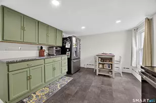34 Downer St, Stonington, CT 06379 - Photo 17