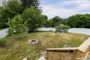 34 Downer St, Stonington, CT 06379 - Photo 9