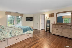 59 W Hill Dr, West Hartford, CT 06119 - Photo 17