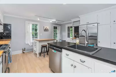 59 West Hill Drive, West Hartford, CT 06119 - Photo 7