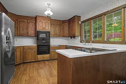 370 Hubbard Road, Haddam, CT 06441 - Photo 9