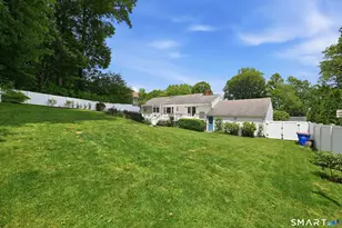 361 Lockwood Rd, Fairfield, CT 06825 - Photo 31