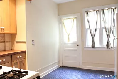 28 Cottage Street #1, New Haven, CT 06511 - Photo 5
