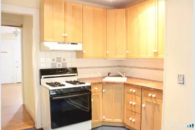 28 Cottage Street #1, New Haven, CT 06511 - Photo 3