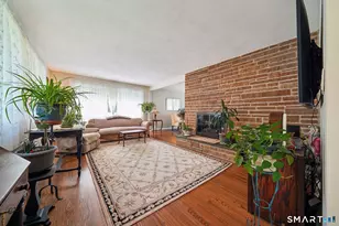 1432 Riverbank Rd, Stamford, CT 06903 - Photo 5