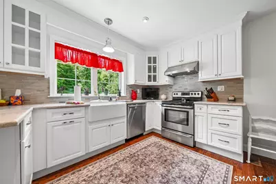 1432 Riverbank Road, Stamford, CT 06903 - Photo 9