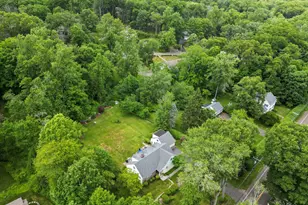 1432 Riverbank Rd, Stamford, CT 06903 - Photo 33