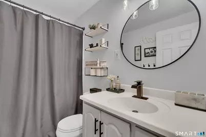 27 Idle Lane, Meriden, CT 06451 - Photo 7
